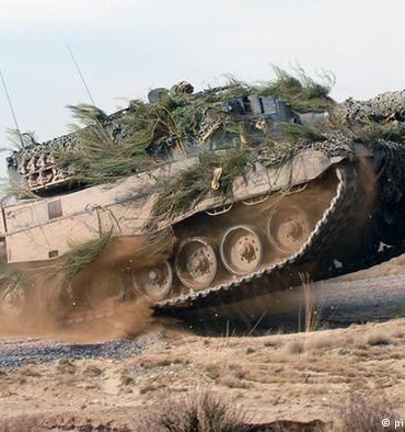 Polonia entregará sus tanques a Ucrania