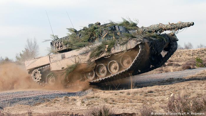 Polonia entregará sus tanques a Ucrania
