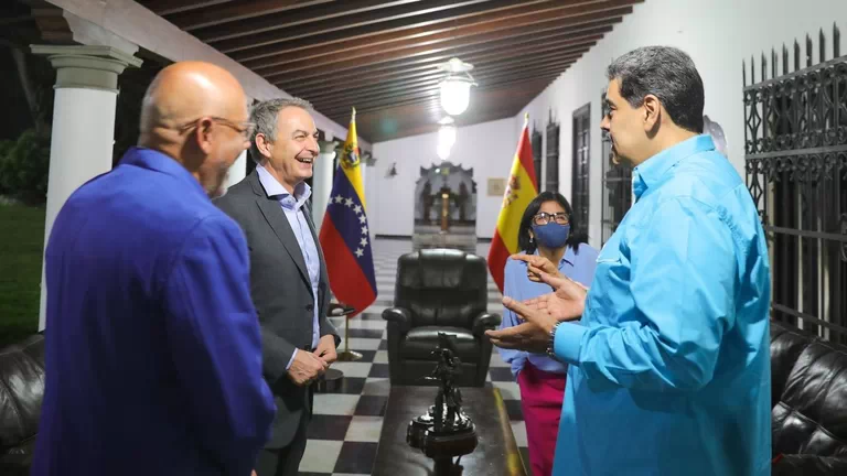 Zapatero en Caracas