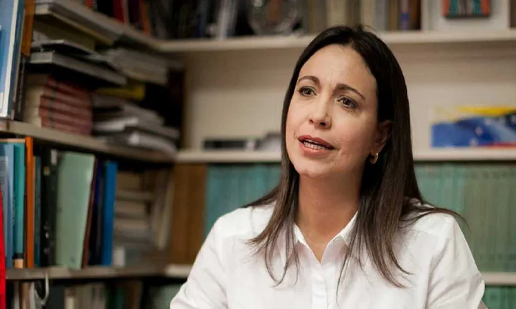 María Corina quiere liderar la oposición