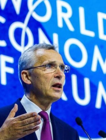 OTAN pide armas pesadas para Ucrania