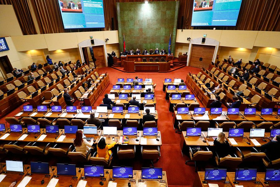 Senado chileno aprueba proceso constituyente