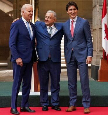Cumbre de los tres amigos