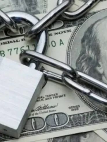 Tenedores de bonos en el limbo