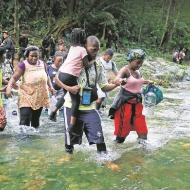 Venezolanos en el Darién