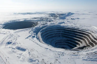 Irán encuentra litio