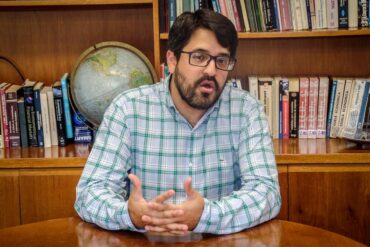 Problemas para cobrar el crudo que Venezuela vende