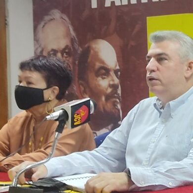 El PCV dice que el PSUV le quietre quitar el partido