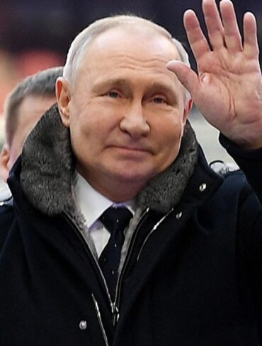 Putin y las dos revoluciones rusas