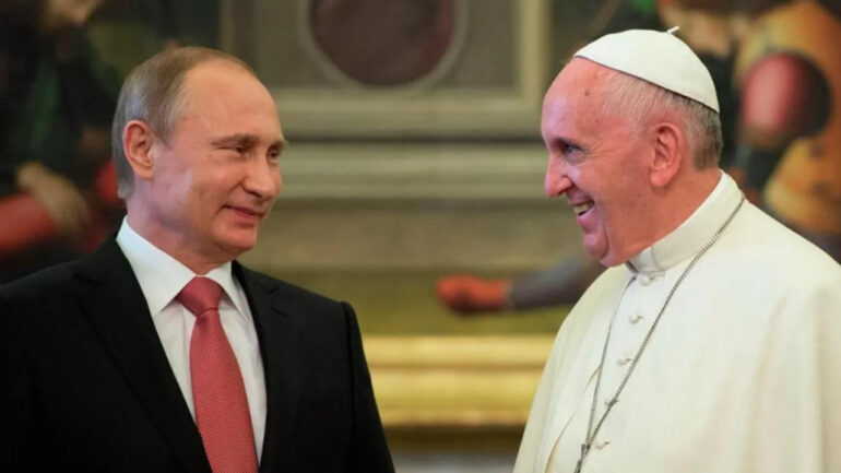El Papa dispuesto a reunirse con Putin y Zelenski