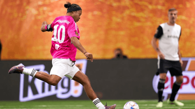 Ronaldinho deslumbrante