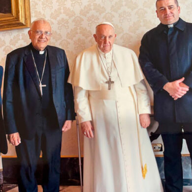 El papa reunido