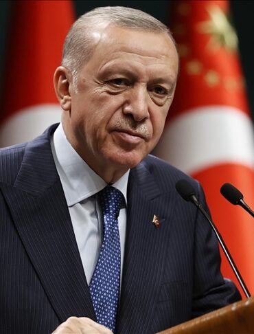 Turquía adelanta elecciones