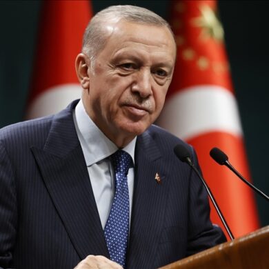 Turquía adelanta elecciones