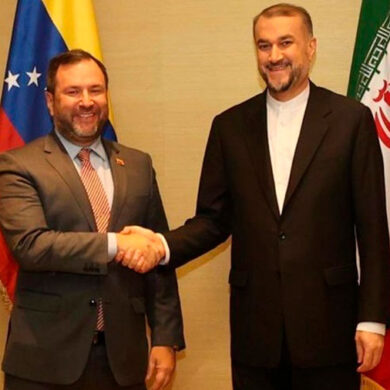 Irán y Venezuela fortalecen relaciones