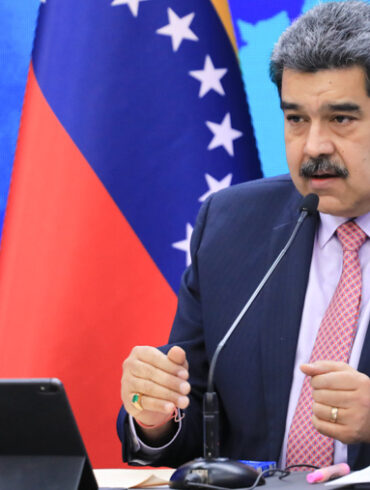 Maduro deroga