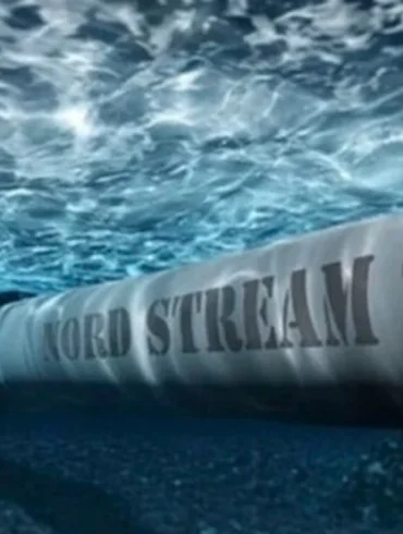 Allanan barco sospechoso de atentado a gasoducto