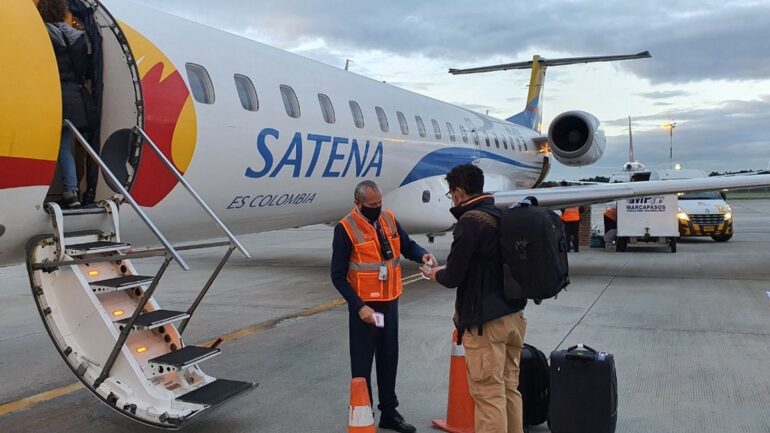 Satena hace primer vuelo Caracas Bogotá