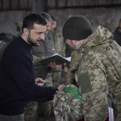 Zelenski pide armas