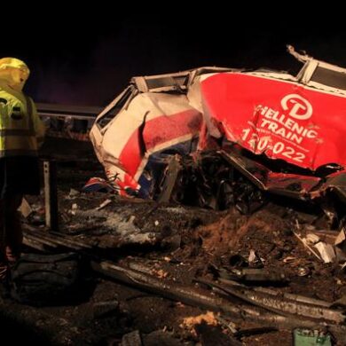 Choque de trenes en Grecia