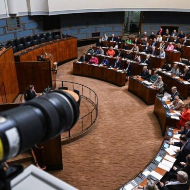 Parlamento de Finlandia aprueba