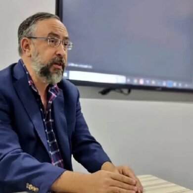 Casal sobre comicios