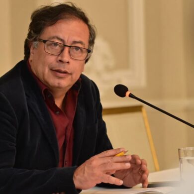 Petro hablará con Biden