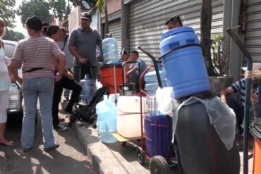 Agua