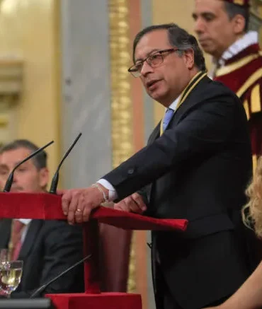 Petro en España