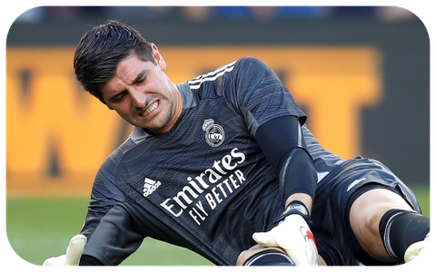 VOTA  Tras la grave lesión de Courtois, ¿está el Madrid obligado a fichar?  Elige al portero ideal entre esta lista - Eurosport