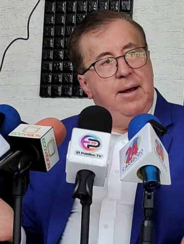 Perez Vivas