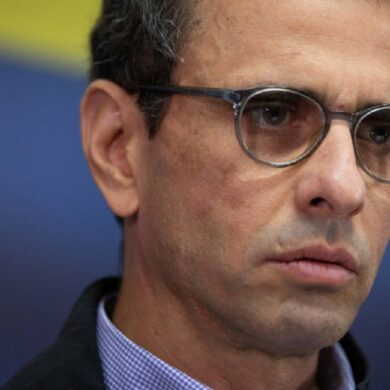 CAPRILES