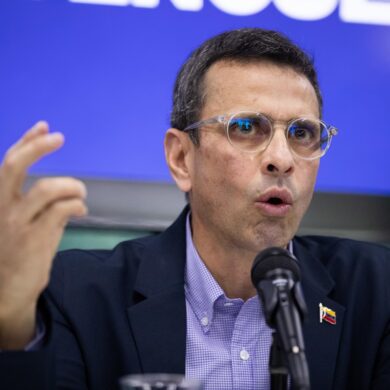 CAPRILES