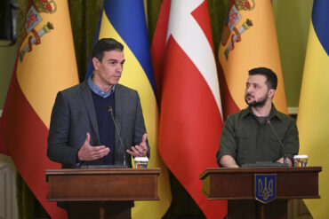 SANCHEZ ZELENSKY