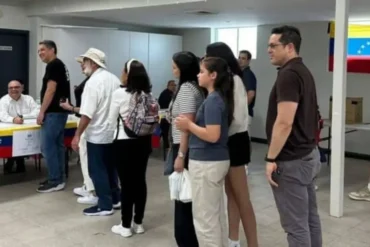 votantes en australia en las primarias de la oposición venezolana