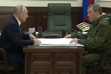 PUTIN VISITA