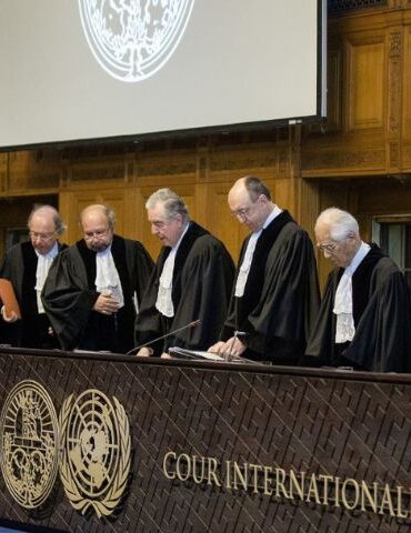 CIJ