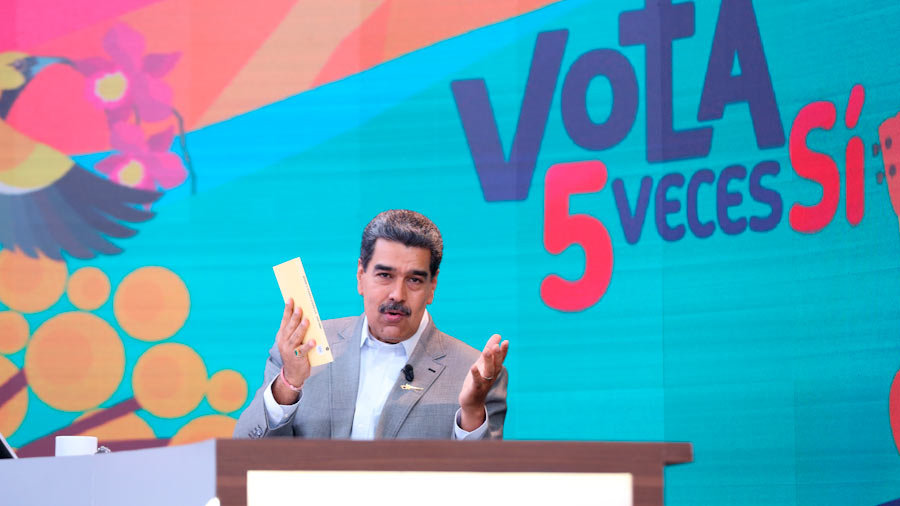 MADURO ESEQUIBO