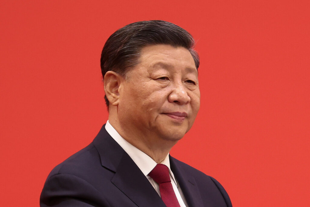 XI