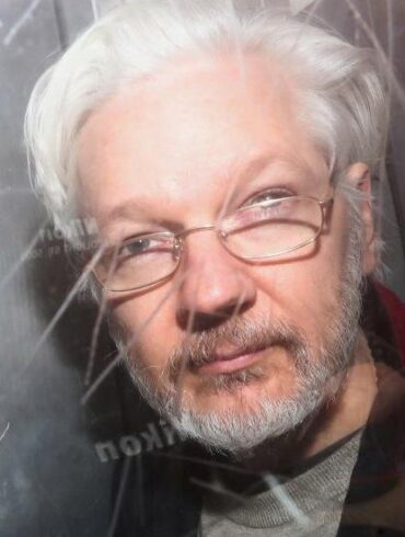 ASSANGE
