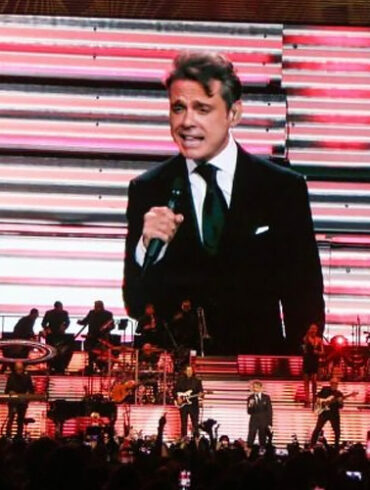 LUIS MIGUEL