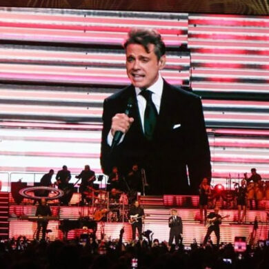 LUIS MIGUEL