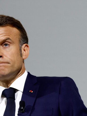 MACRON