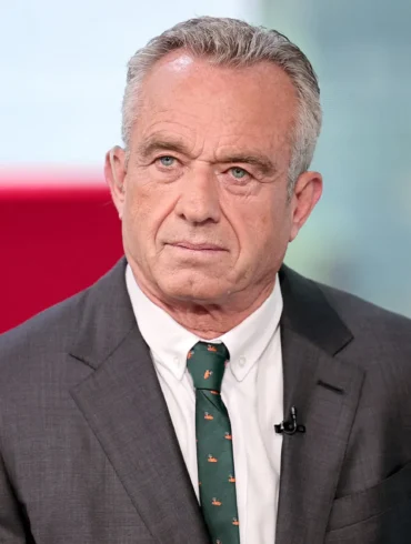 ROBERT