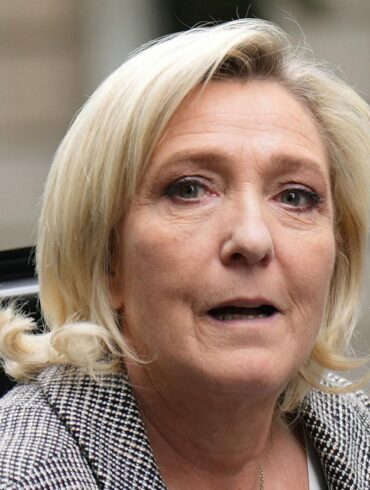 LE PEN