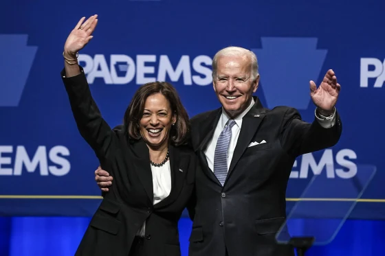 BIDEN KAMALA