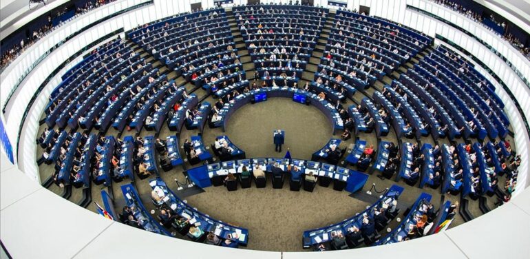 PARLAMENTO EUROPEO