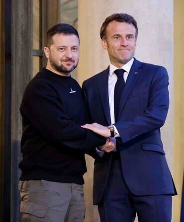 MACRON